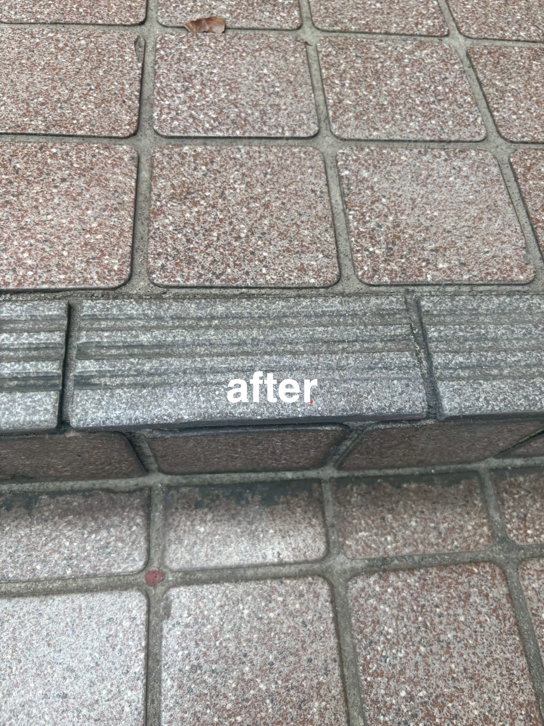 【神奈川区｜階段タイルの欠け補修】同じタイルがなくても職人の手で再現できます！安全性・見た目・耐久性をしっかり両立したタイル補修施工事例