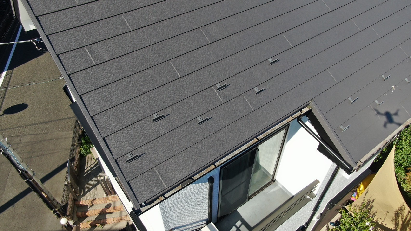 【横浜市泉区｜スーパーガルテクト×RSゴールドSI】1年後の点検も艶・耐久性バッチリ！職人目線の経年レポート