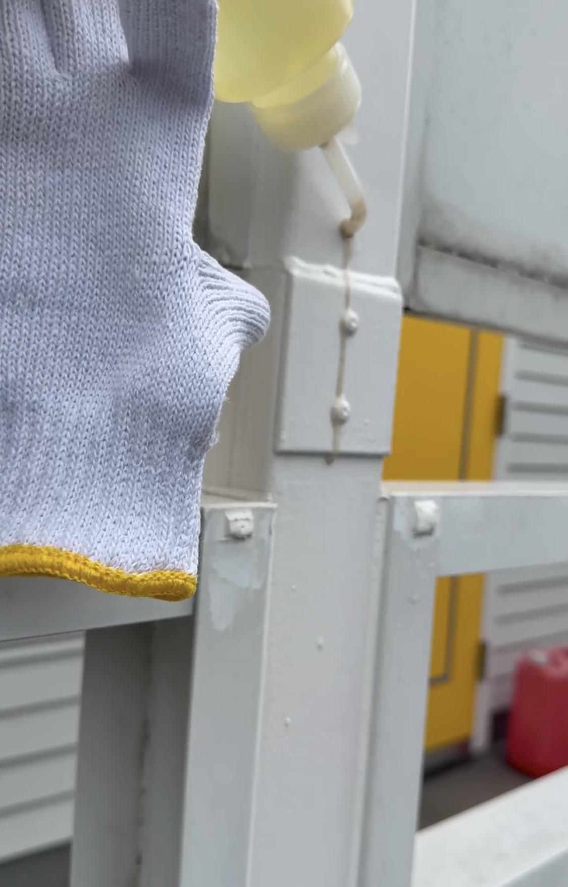 【横浜市旭区｜鉄骨グラウト注入工事】外壁塗装とあわせた耐久補強｜エポキシ注入