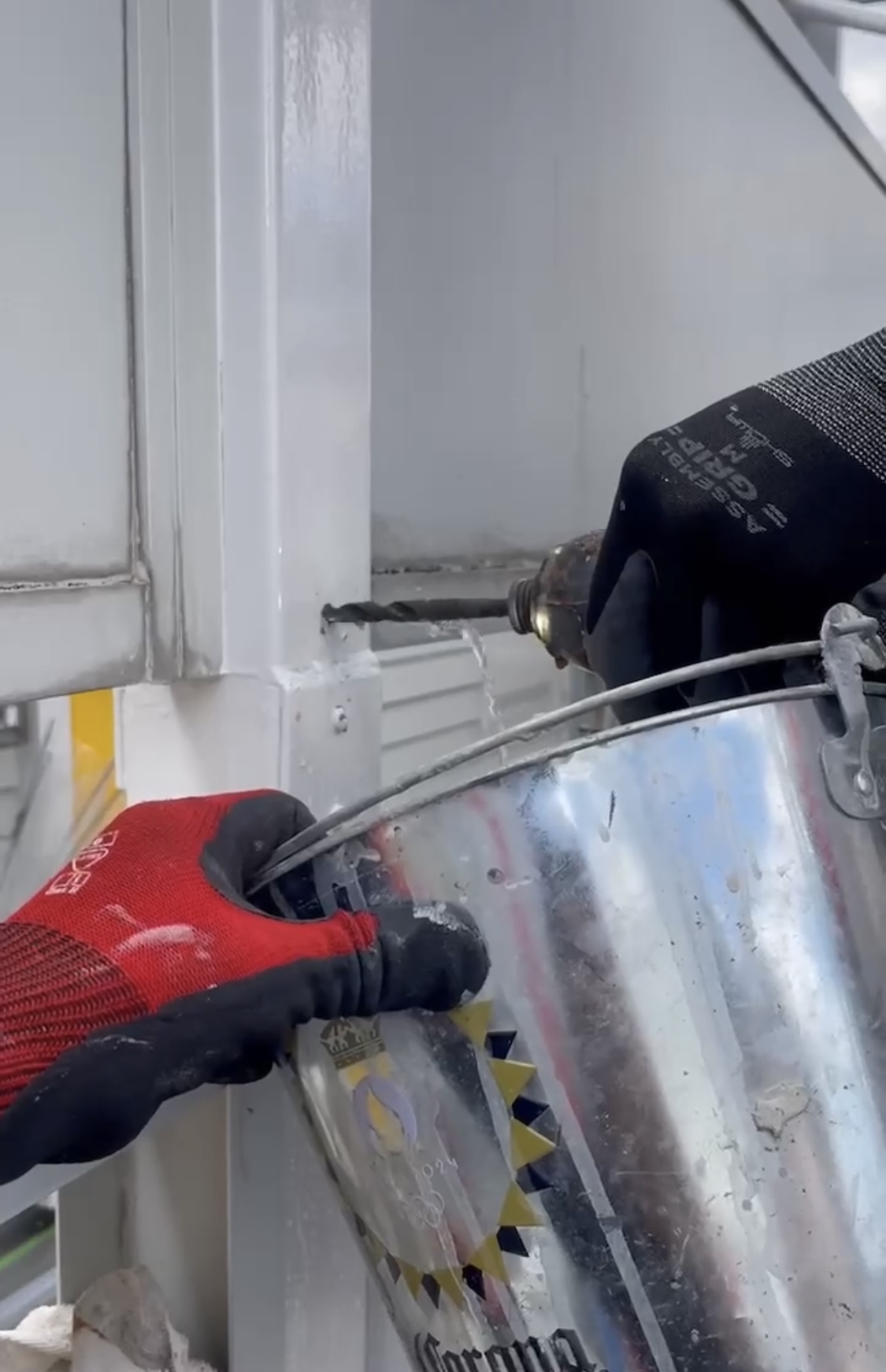 【横浜市旭区｜鉄骨グラウト注入工事】外壁塗装とあわせた耐久補強｜エポキシ注入