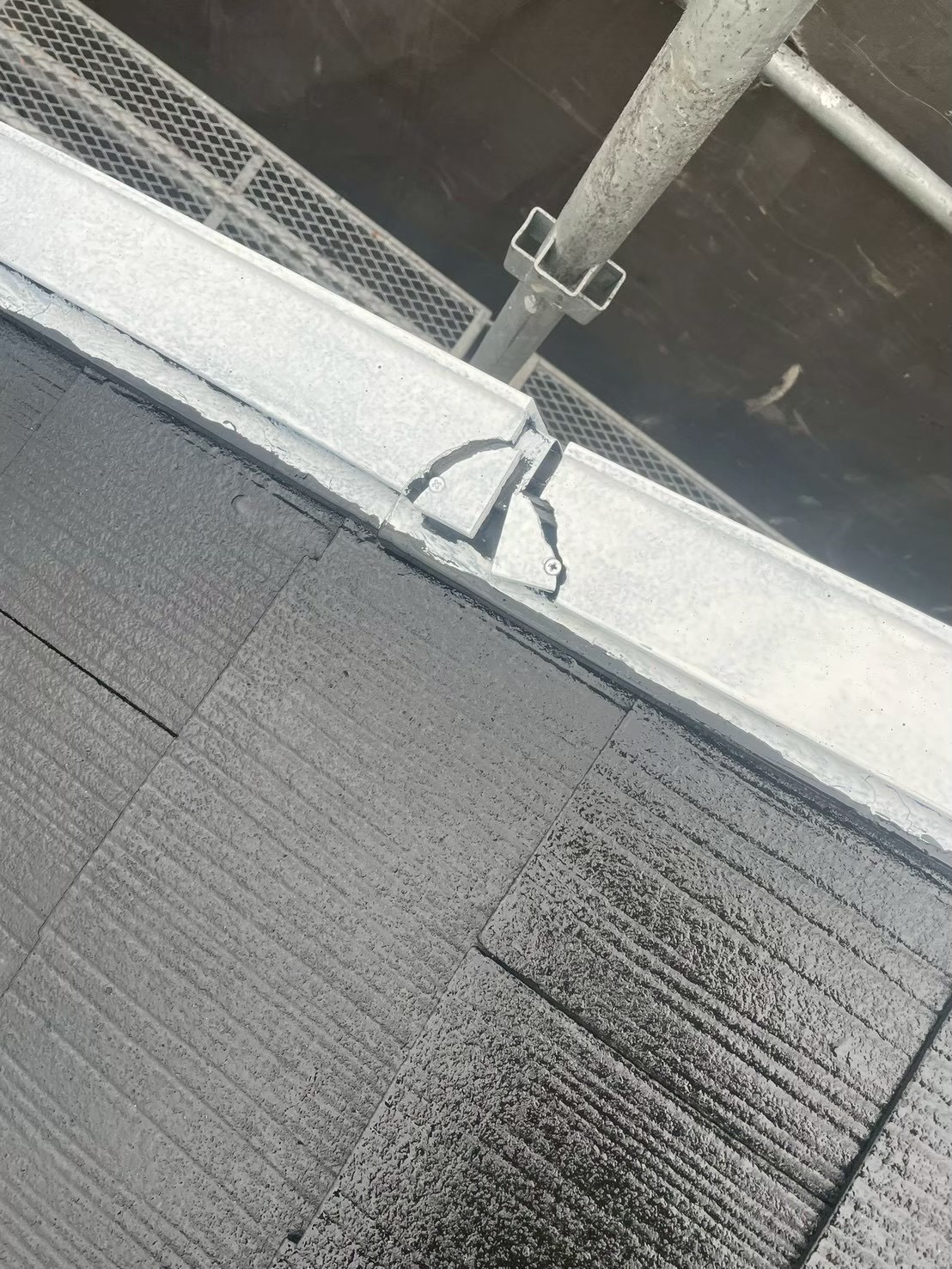 横浜市旭区｜雨漏りしてるのに塗装を勧められたら。私が先に止めた3つの判断🌻