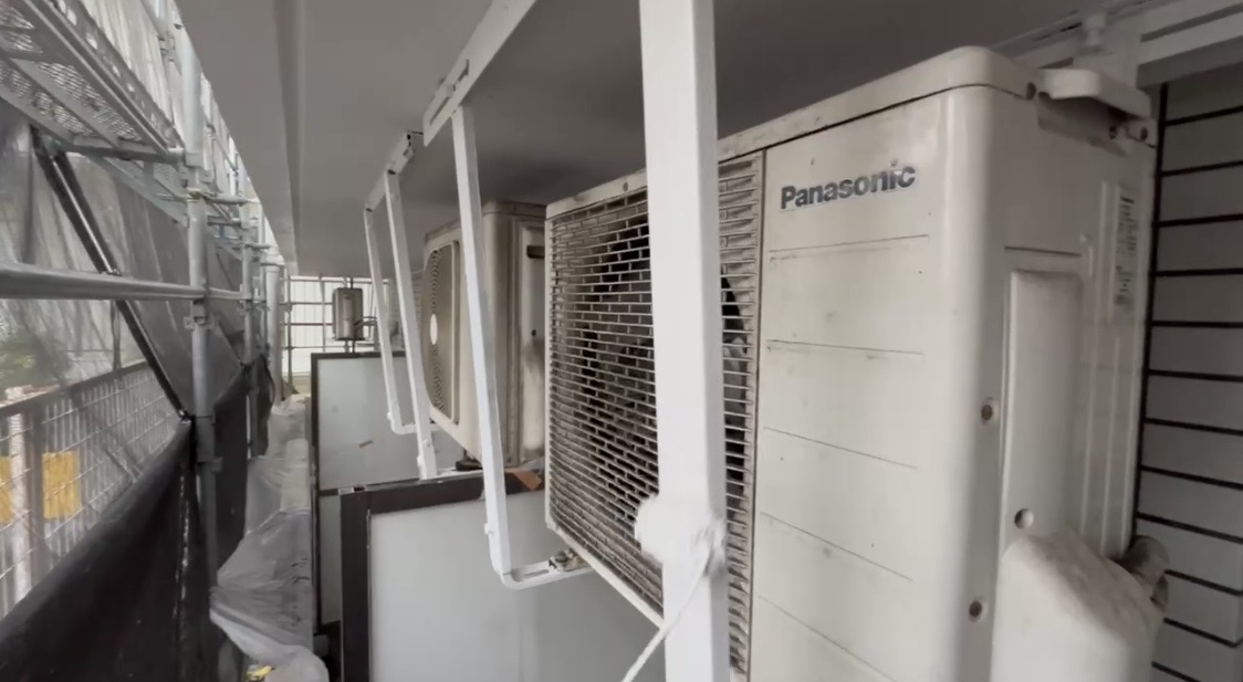 横浜市旭区｜鉄部塗装で済む室外機架台と、交換を考えたい架台の違い🍯