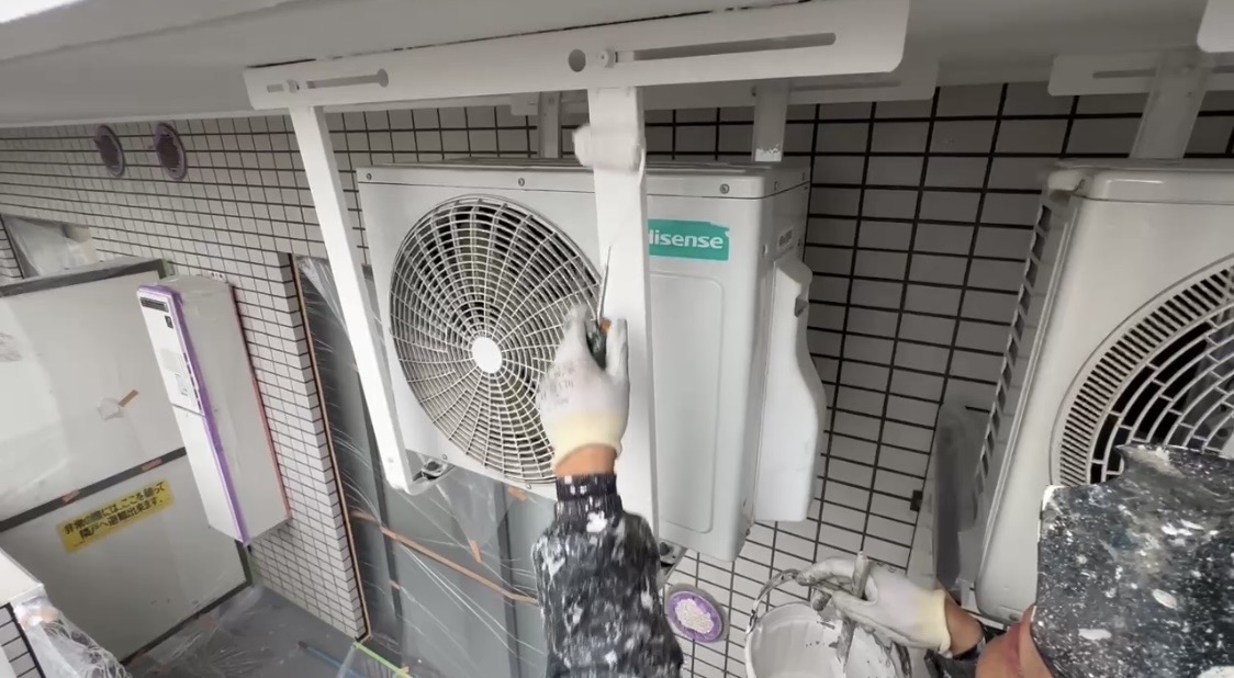 横浜市旭区｜鉄部塗装で済む室外機架台と、交換を考えたい架台の違い🍯