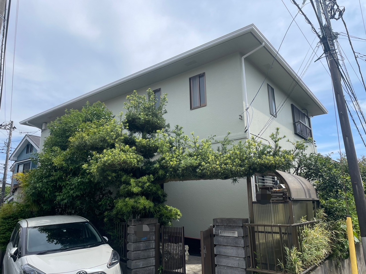 神奈川県横浜市栄区　板金補修・屋根塗装・外壁塗装　　　　　　