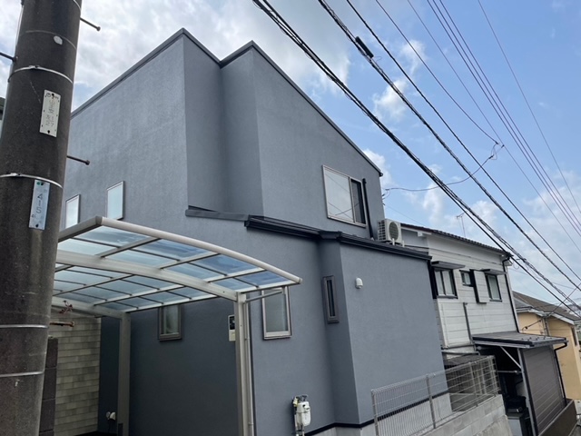 神奈川県横浜市戸塚区　屋根カバー・外壁塗装　　　　　　　　　　　　　