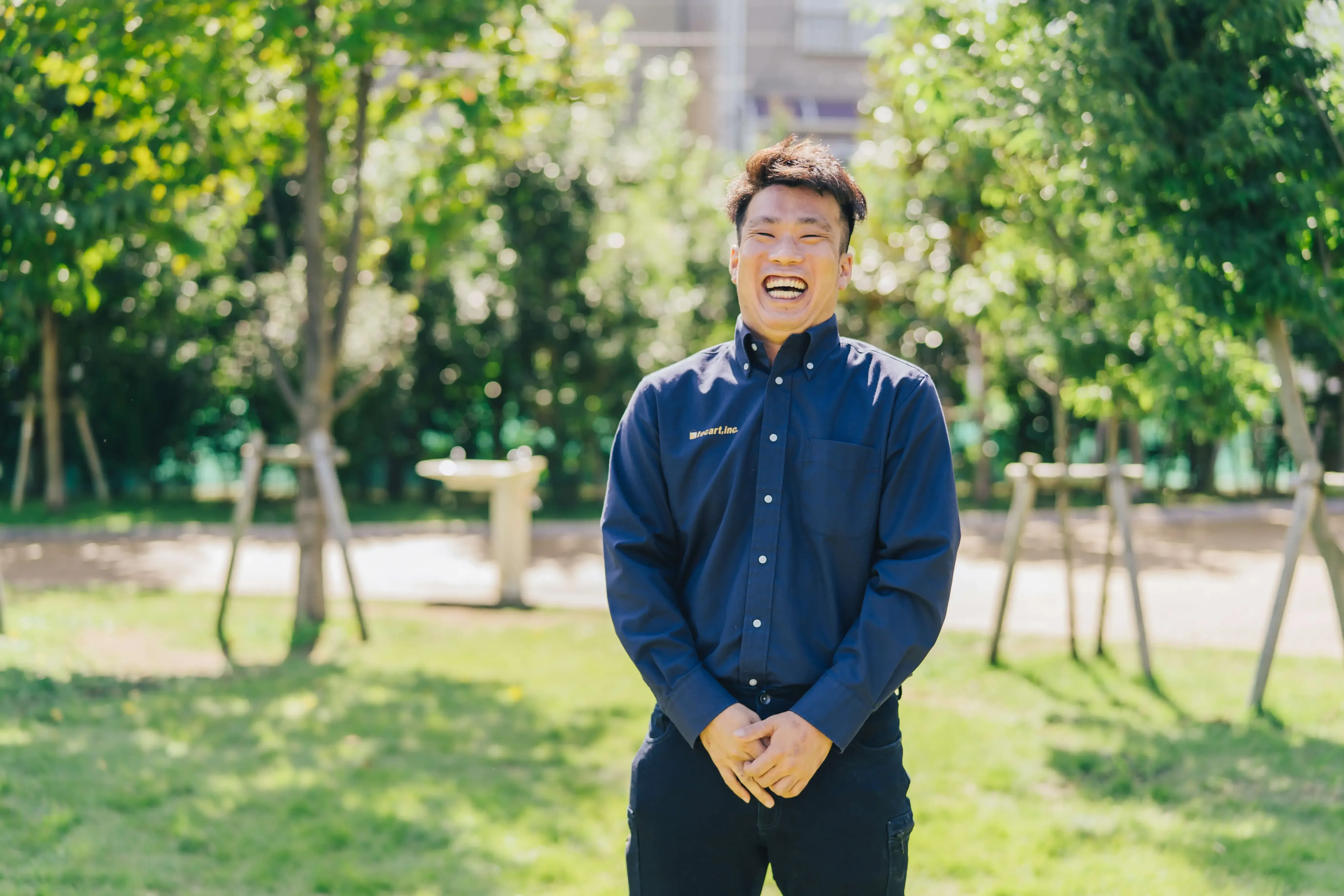 【施工事例】横浜市中区｜屋根板金交換＋ダイナミックルーフ5回塗装で仕上げた高耐久屋根塗装【カーボングレー】